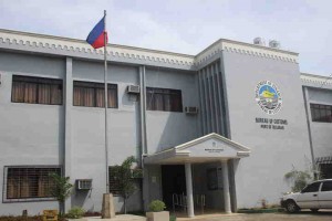 Tacloban Customs office exceeds Q1 target earnings